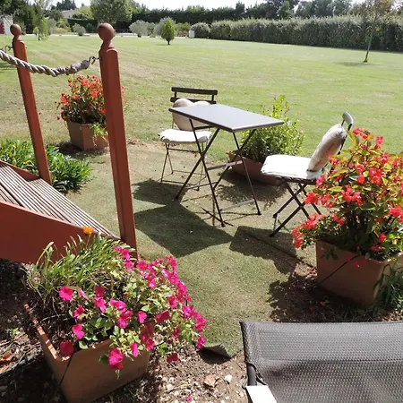 Roulotte Du Soleil - Mas Du Soleil Holiday home Eyragues